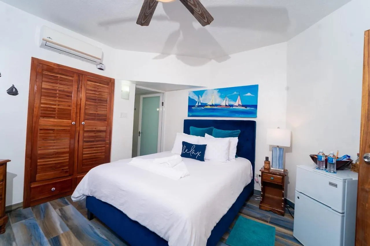 Hotel Blue Skies Beach Resort Negril