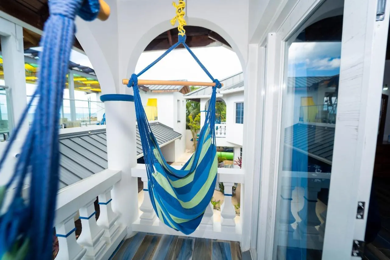 **** Hotel Blue Skies Beach Resort Negril Jamaica